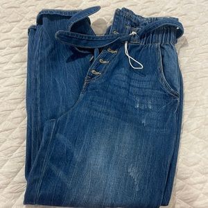 Button fly paper bag jeans